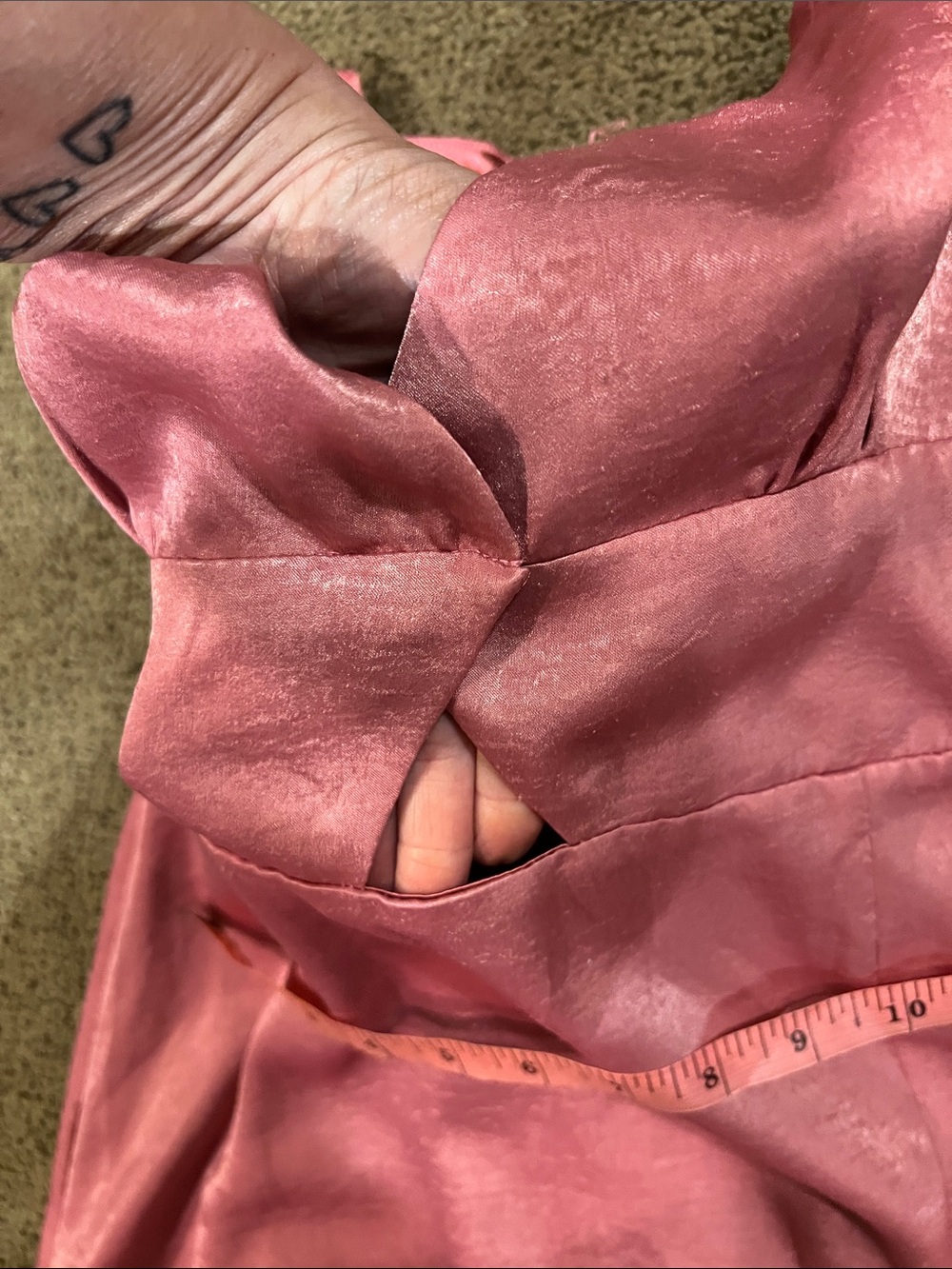 Lulu’s women’s small gown pink shiny Macy formal - Picture 9 of 10